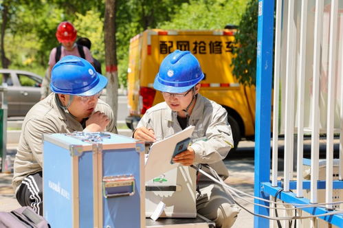 烈日下的坚守 疏通与维护的无名英雄